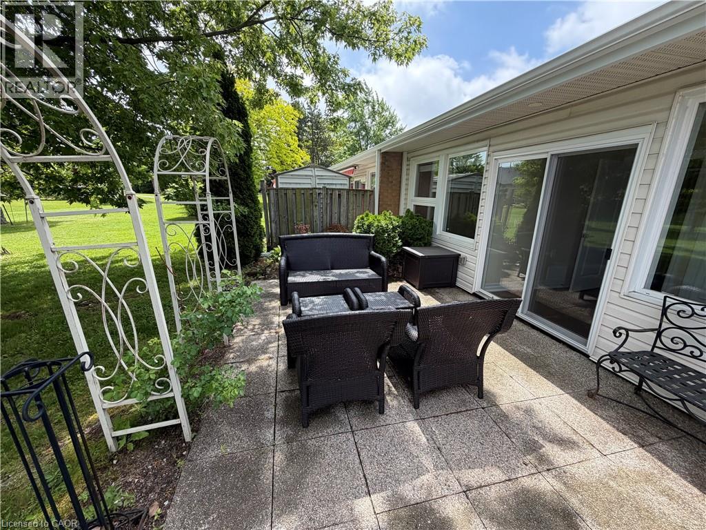 9 GATES Lane - 2