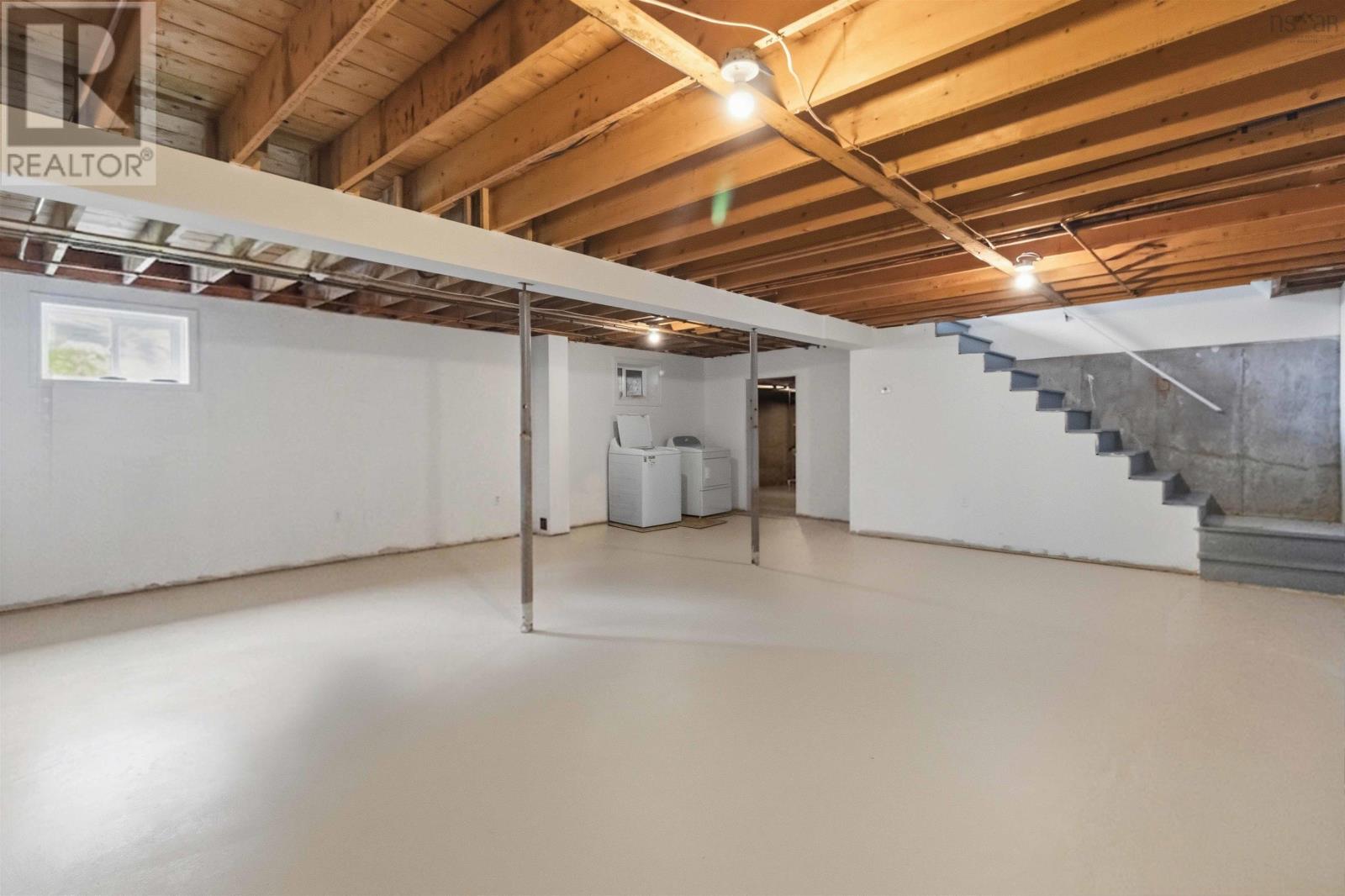 Property 36 of 48 of 12 Cedar Crescent