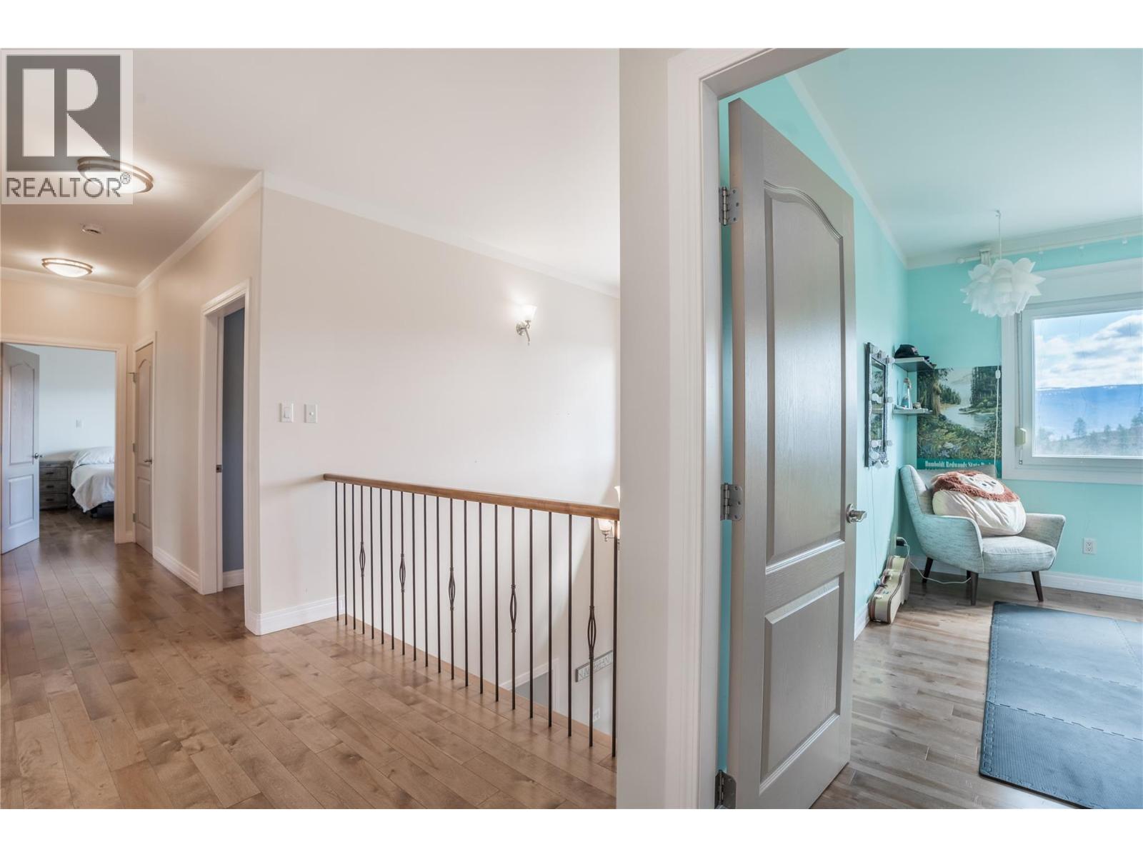 6220 Simpson Road, Summerland