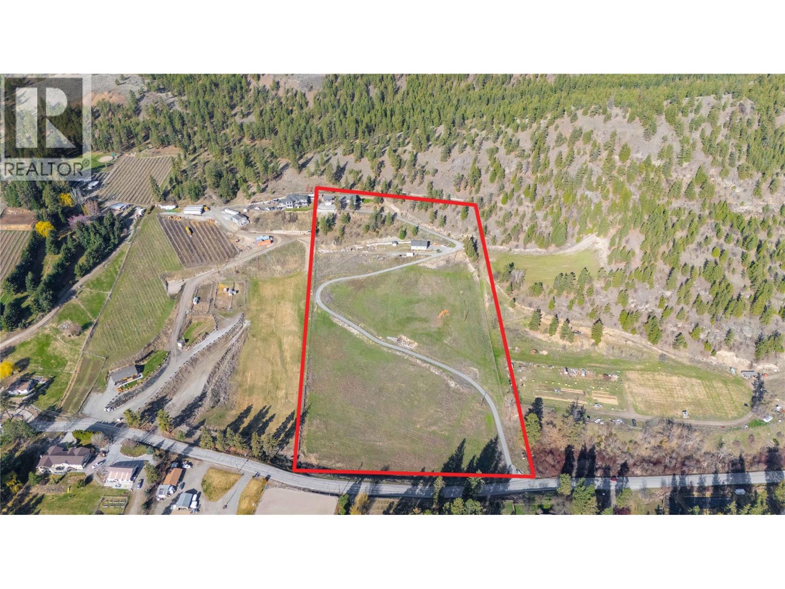 6220 Simpson Road, Summerland