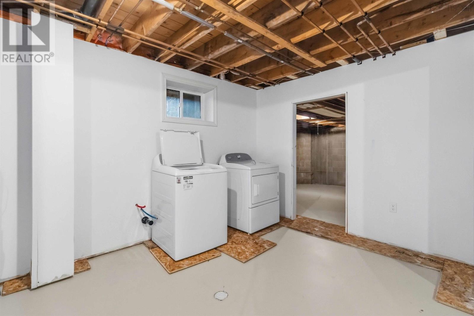 Property 39 of 48 of 12 Cedar Crescent