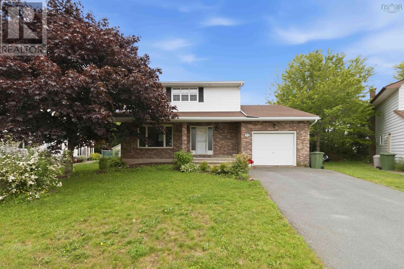 Property 46 of 48 of 12 Cedar Crescent