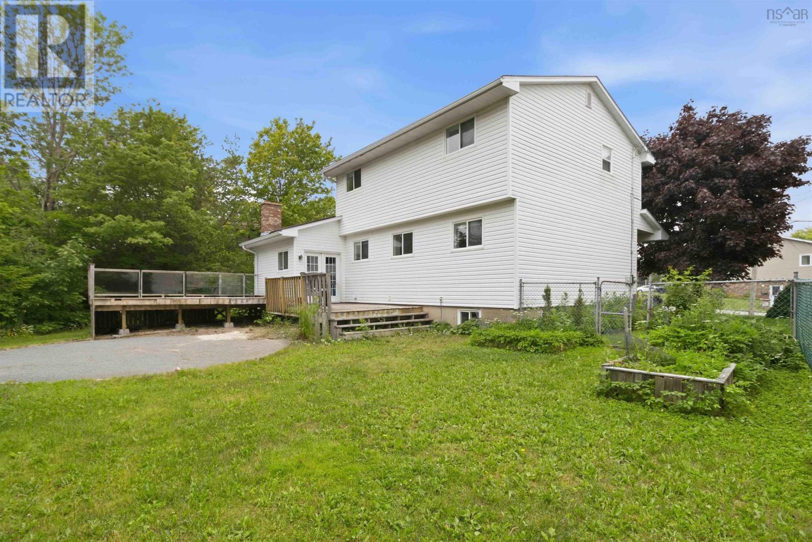 Property 45 of 48 of 12 Cedar Crescent