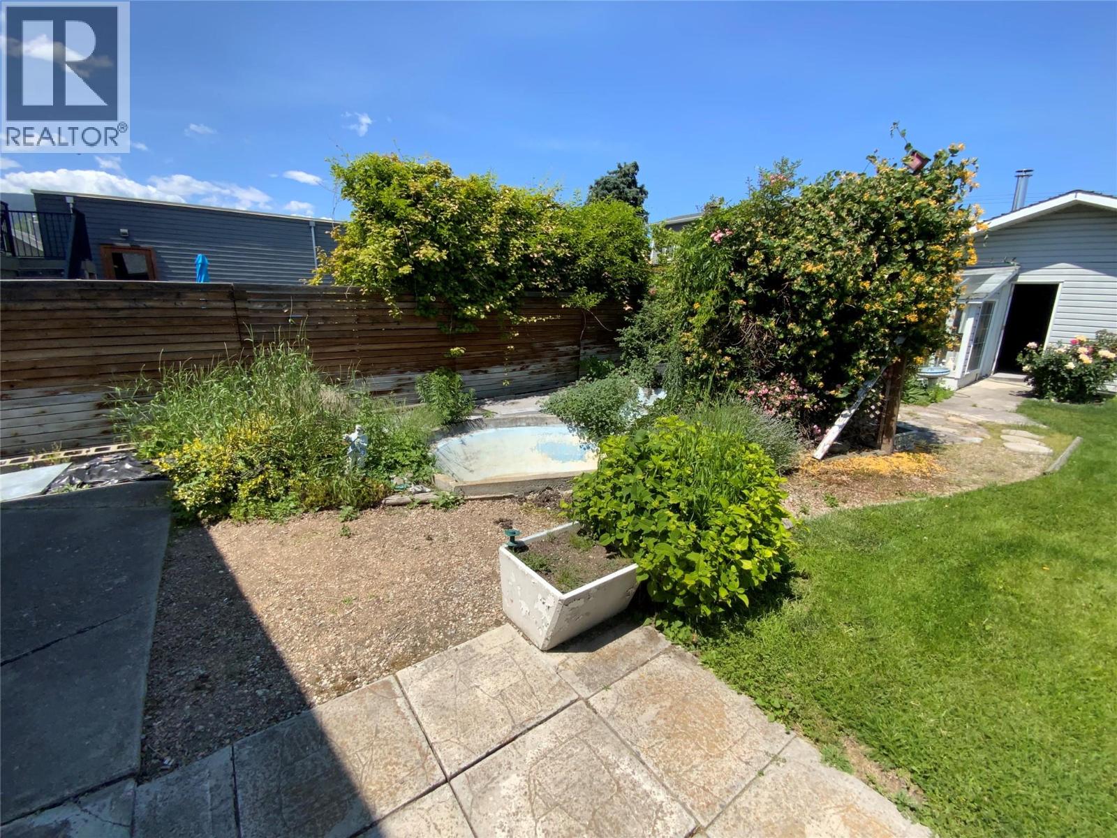  449 Conklin Avenue, Penticton