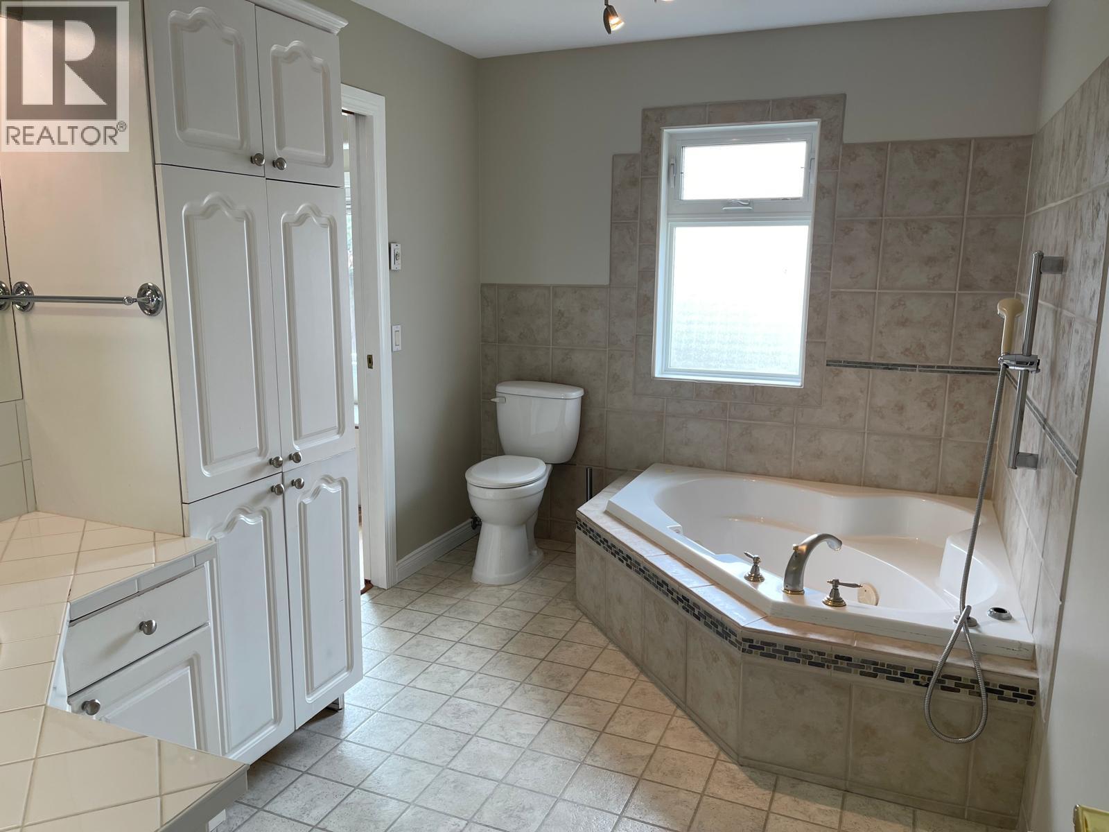  5316 21 Street, Vernon