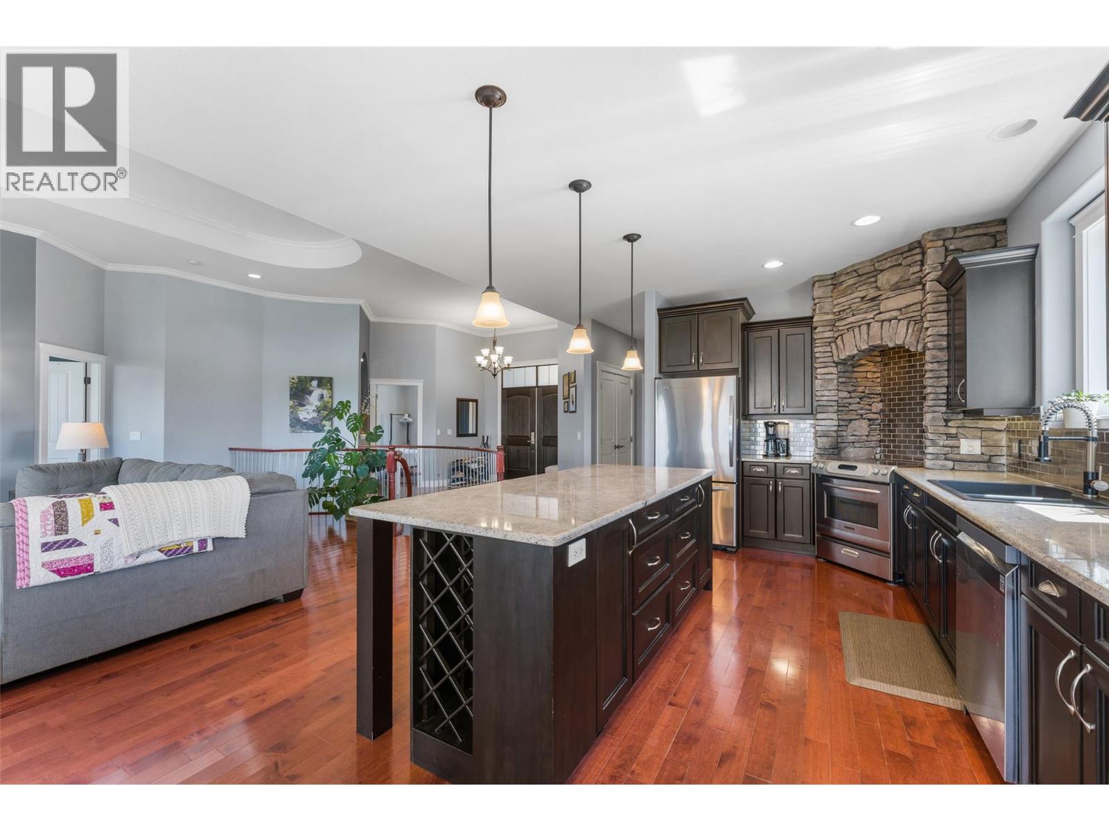 1090 Hume Avenue, Kelowna