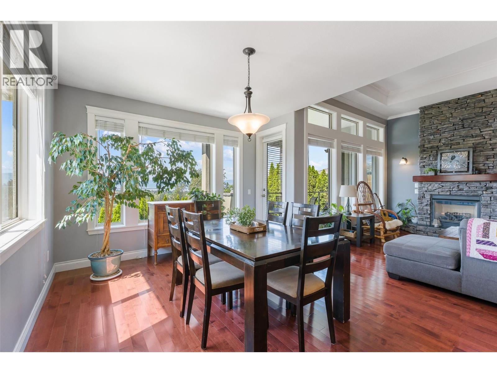 1090 Hume Avenue, Kelowna