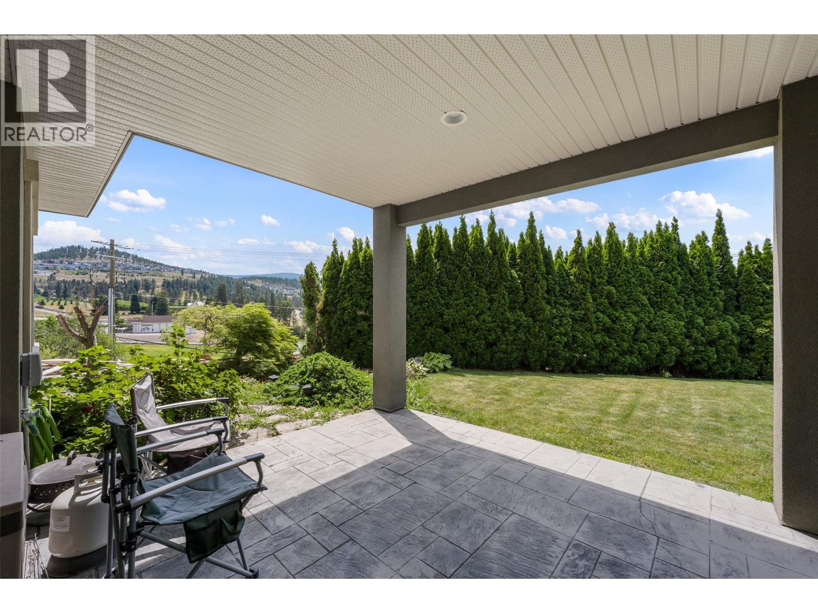 1090 Hume Avenue, Kelowna