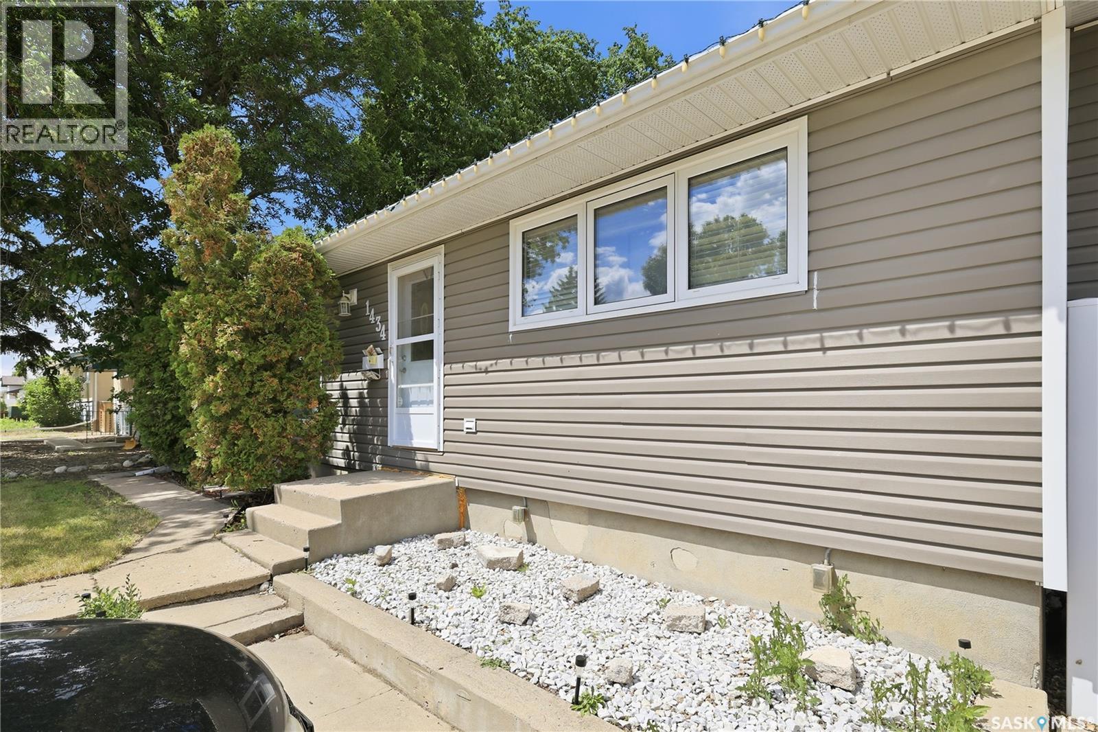 1434 Hochelaga STREET W - 2