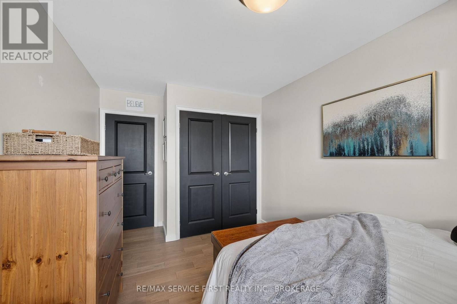 #509 165 ONTARIO STREET - 17