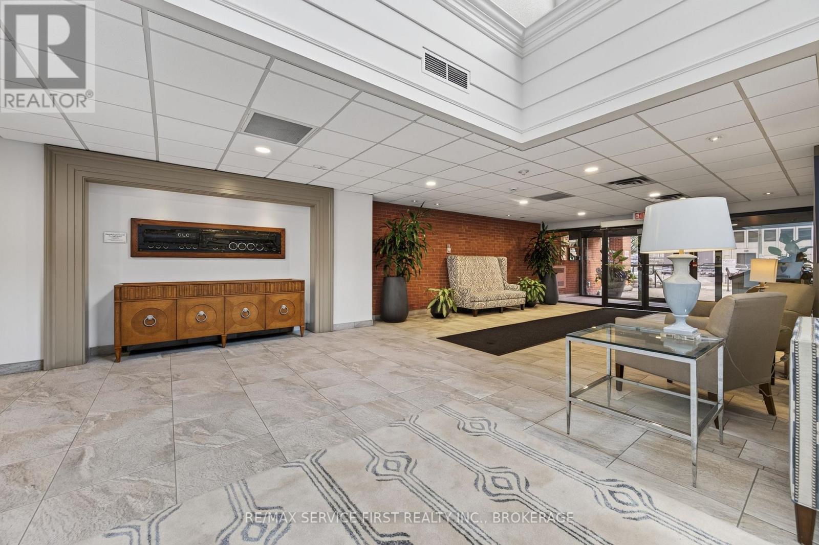 #509 165 ONTARIO STREET - 28