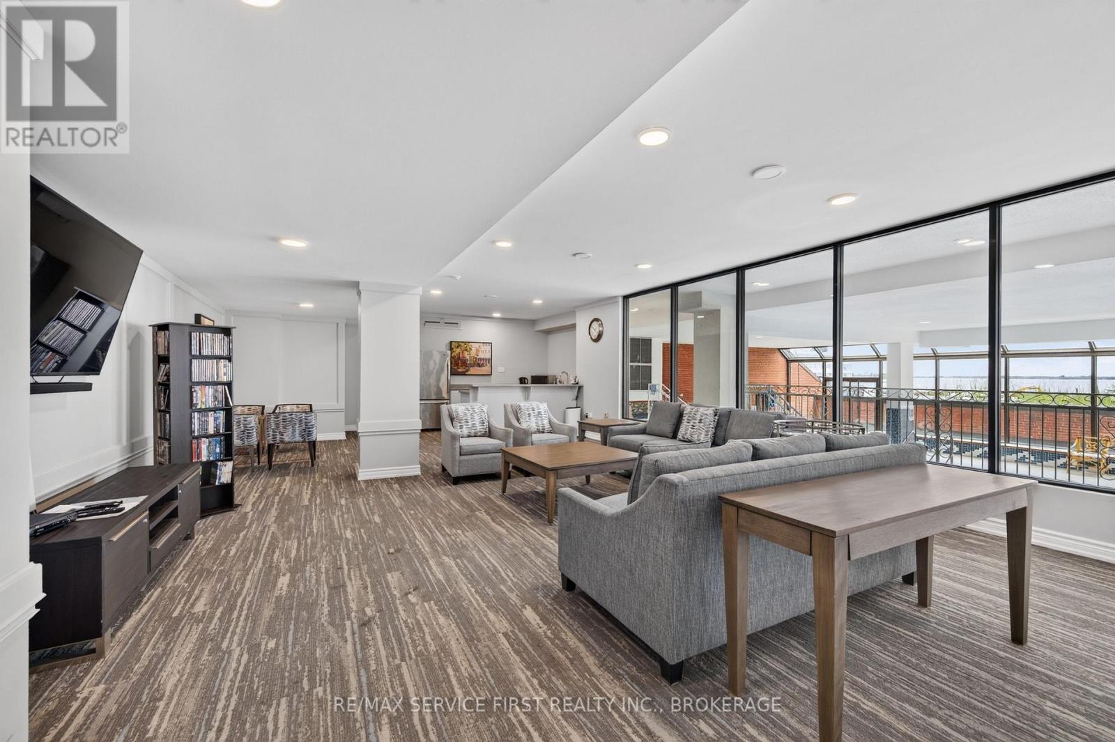 #509 165 ONTARIO STREET - 29