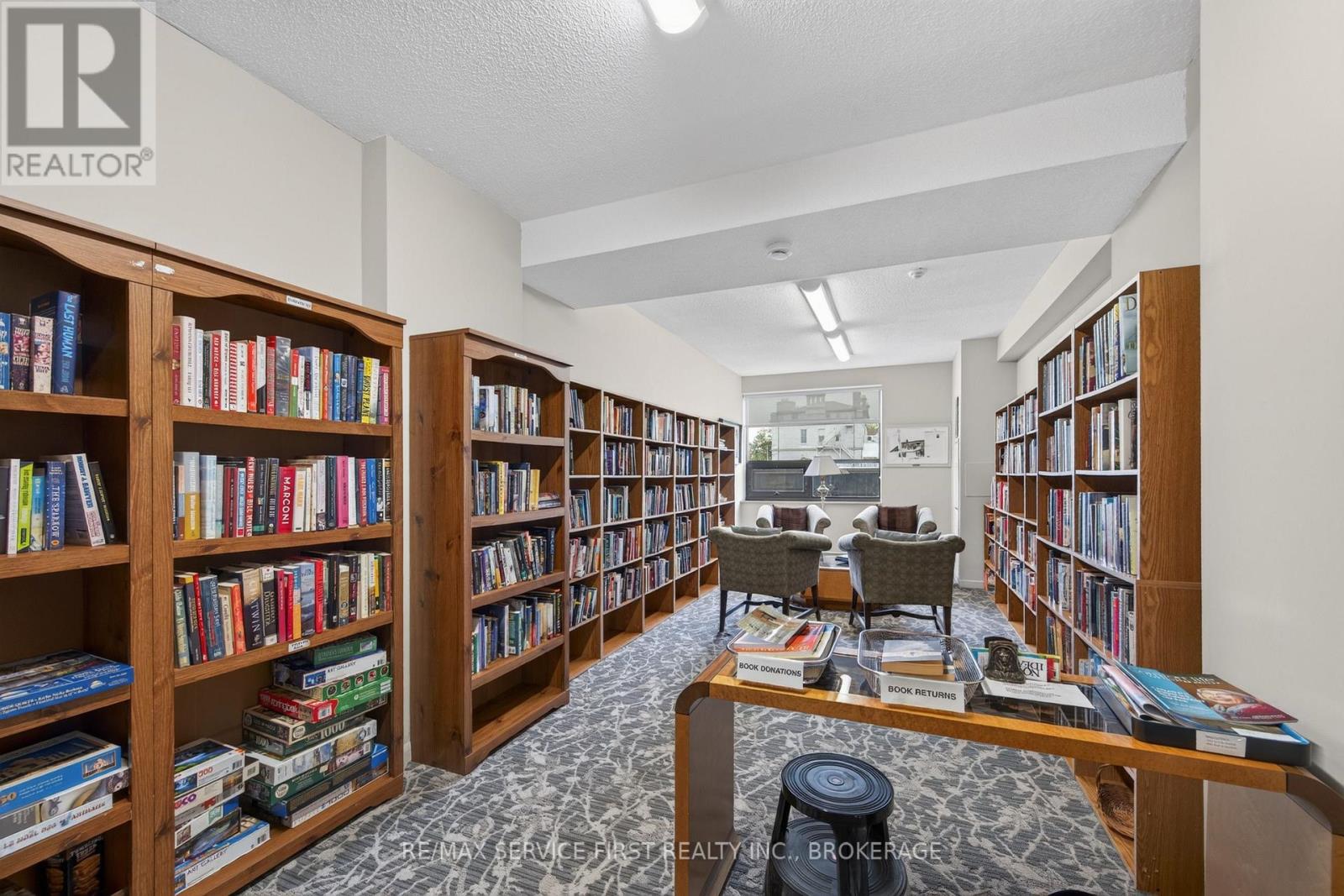#509 165 ONTARIO STREET - 35