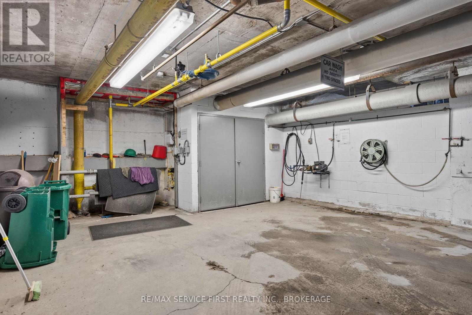 #509 165 ONTARIO STREET - 44