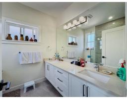 16781 20 Avenue, Surrey, BC V3Z9M9 Photo 32