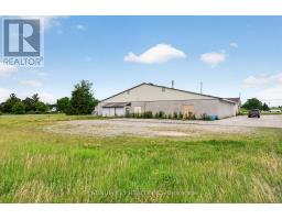 7291 Arkona Road, Lambton Shores, ON N0M1B0 Photo 7