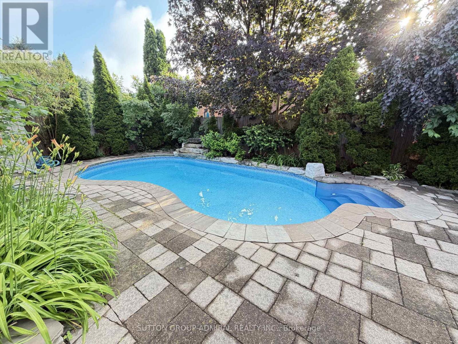 25 GRENADIER CRESCENT - Image 48