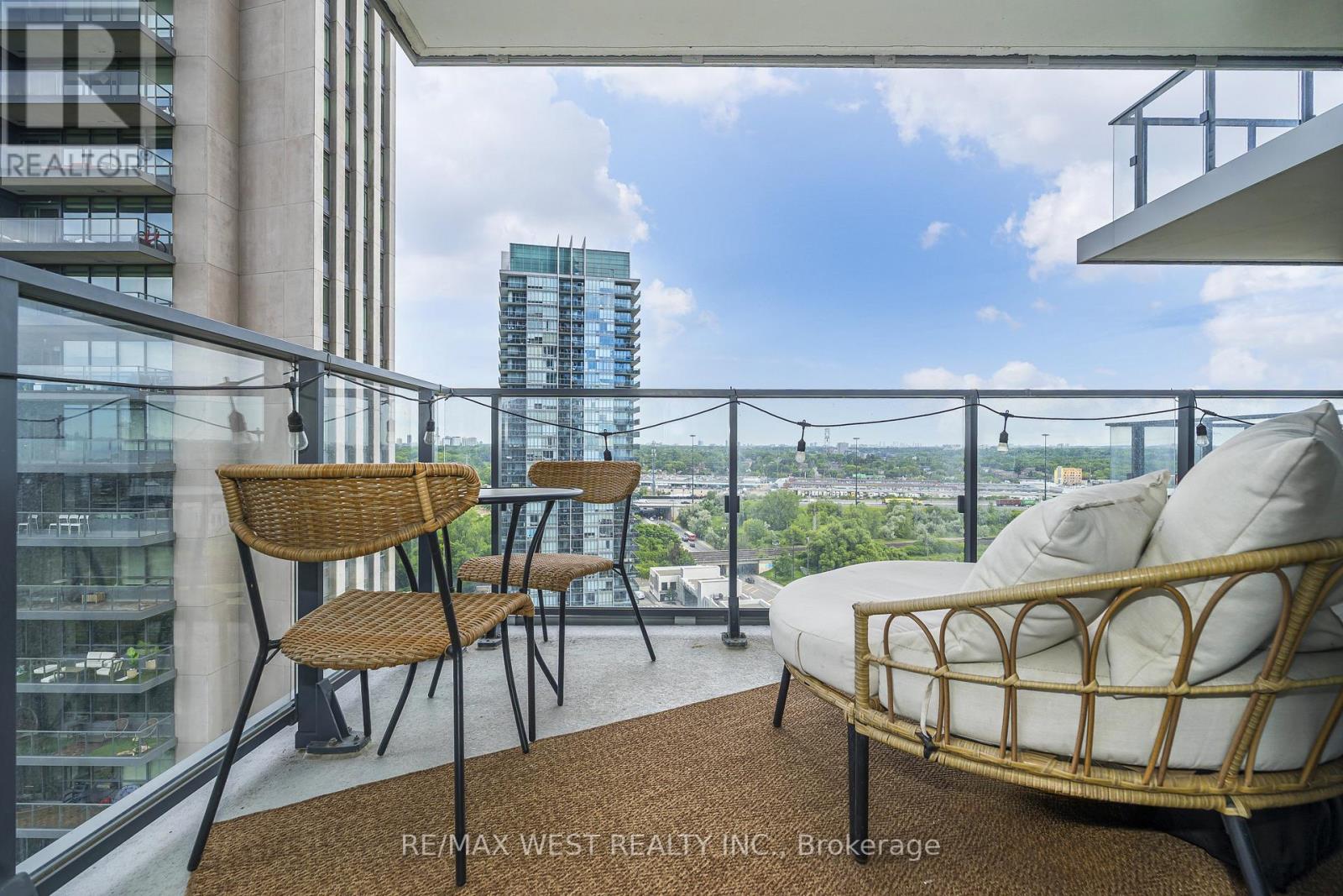 #1705 10 PARK LAWN ROAD - 19