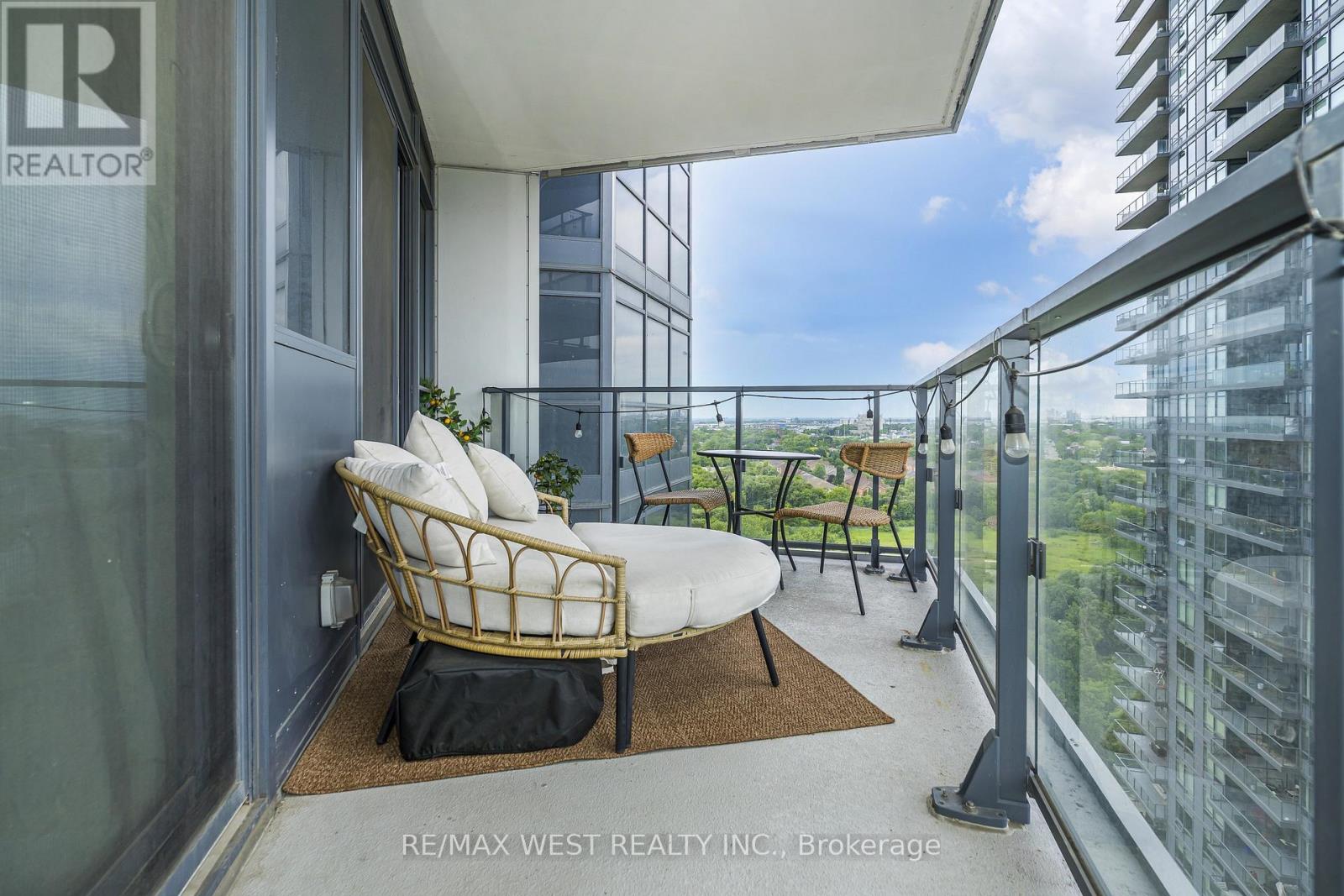 #1705 10 PARK LAWN ROAD - 20