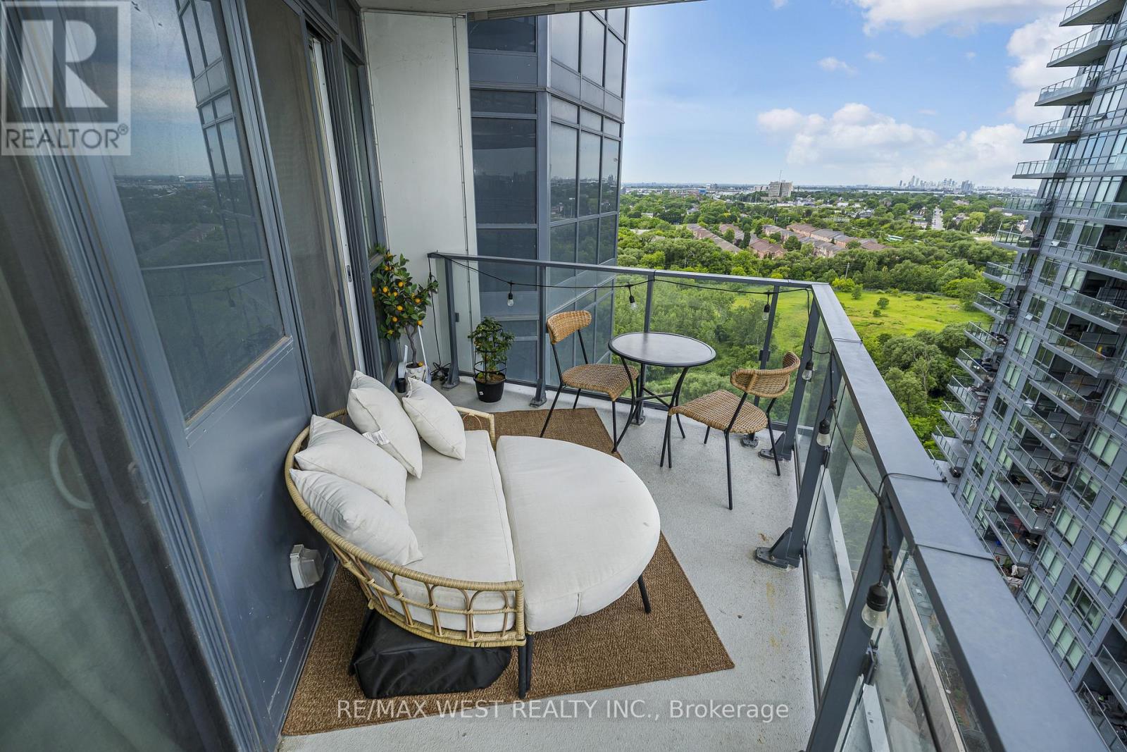 #1705 10 PARK LAWN ROAD - 21