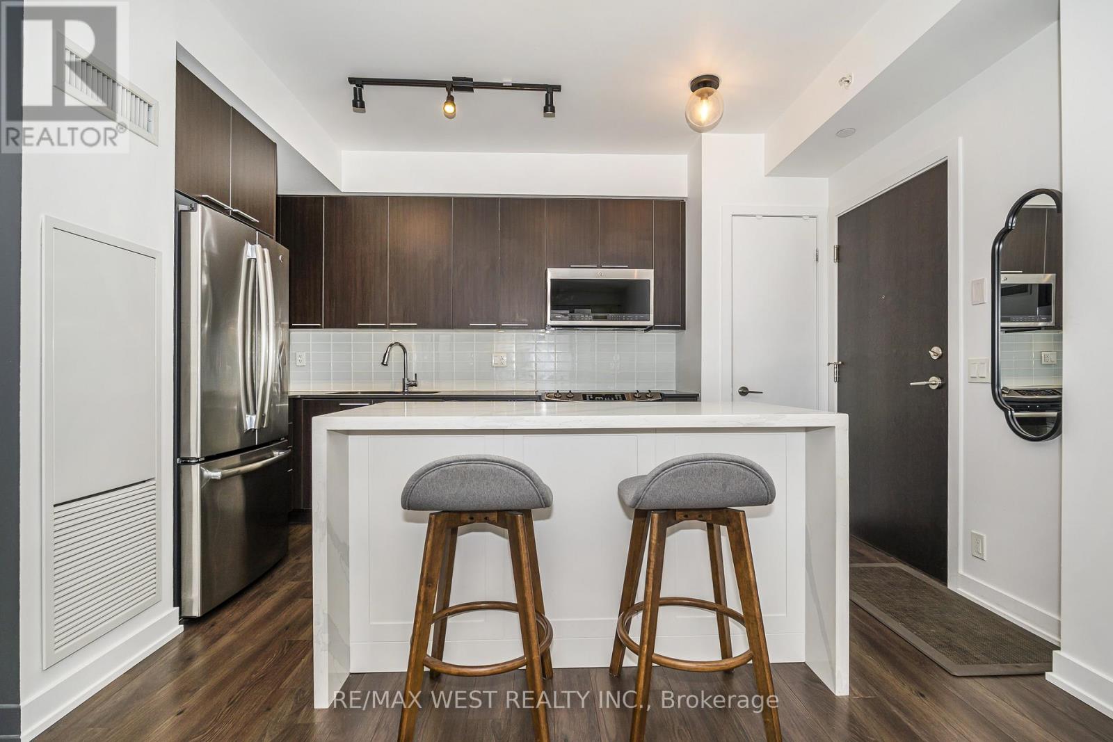 #1705 10 PARK LAWN ROAD - 7
