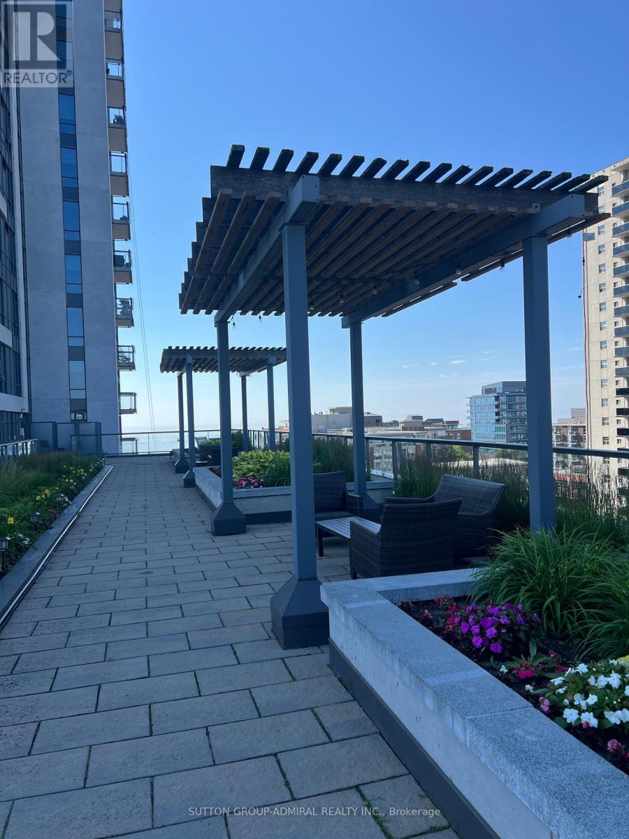 #1108 1 HURONTARIO STREET - 43