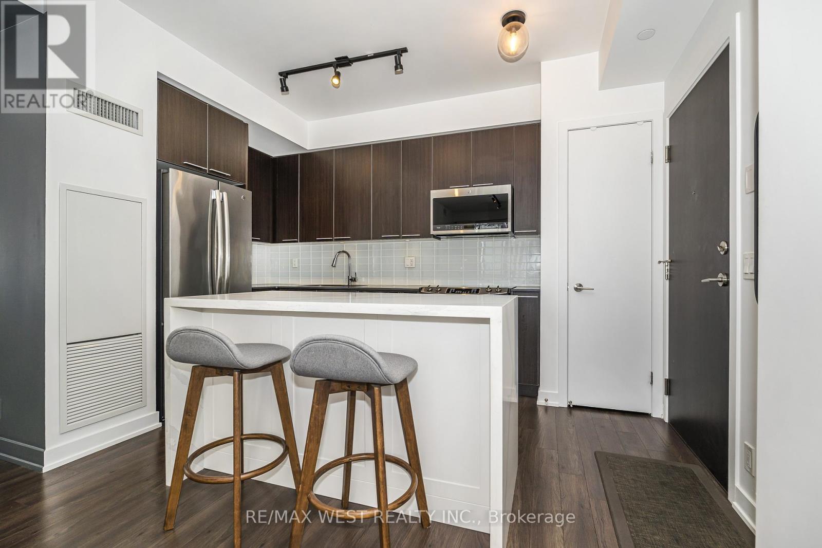 #1705 10 PARK LAWN ROAD - 8
