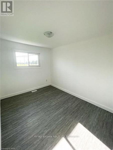 #2 69 HAGEY AVENUE - Image 12