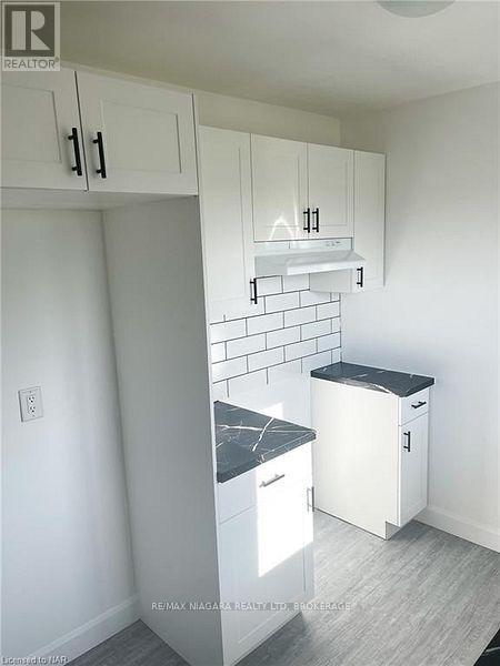 #2 69 HAGEY AVENUE - Image 8