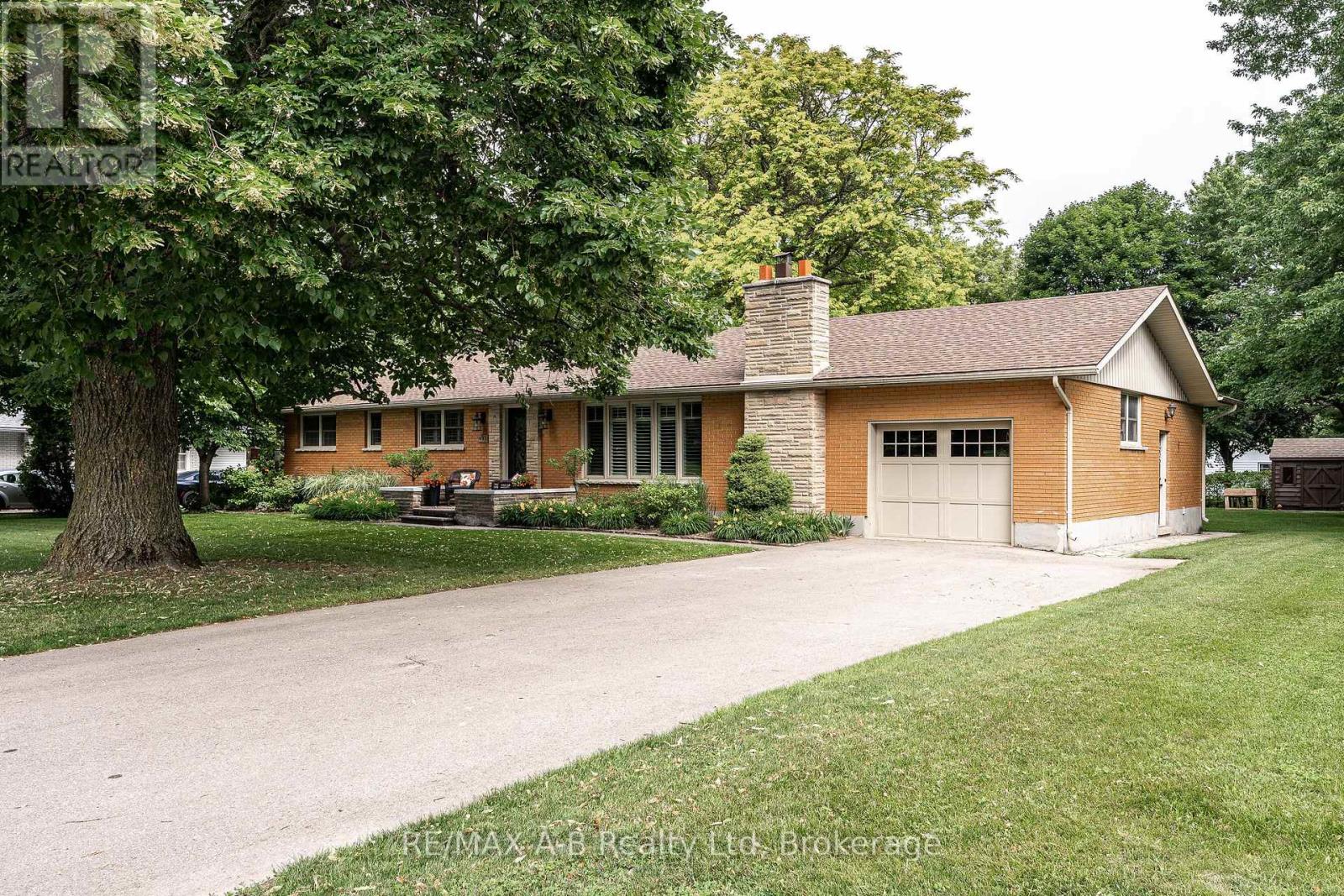 491 ELIZABETH STREET - Image 3