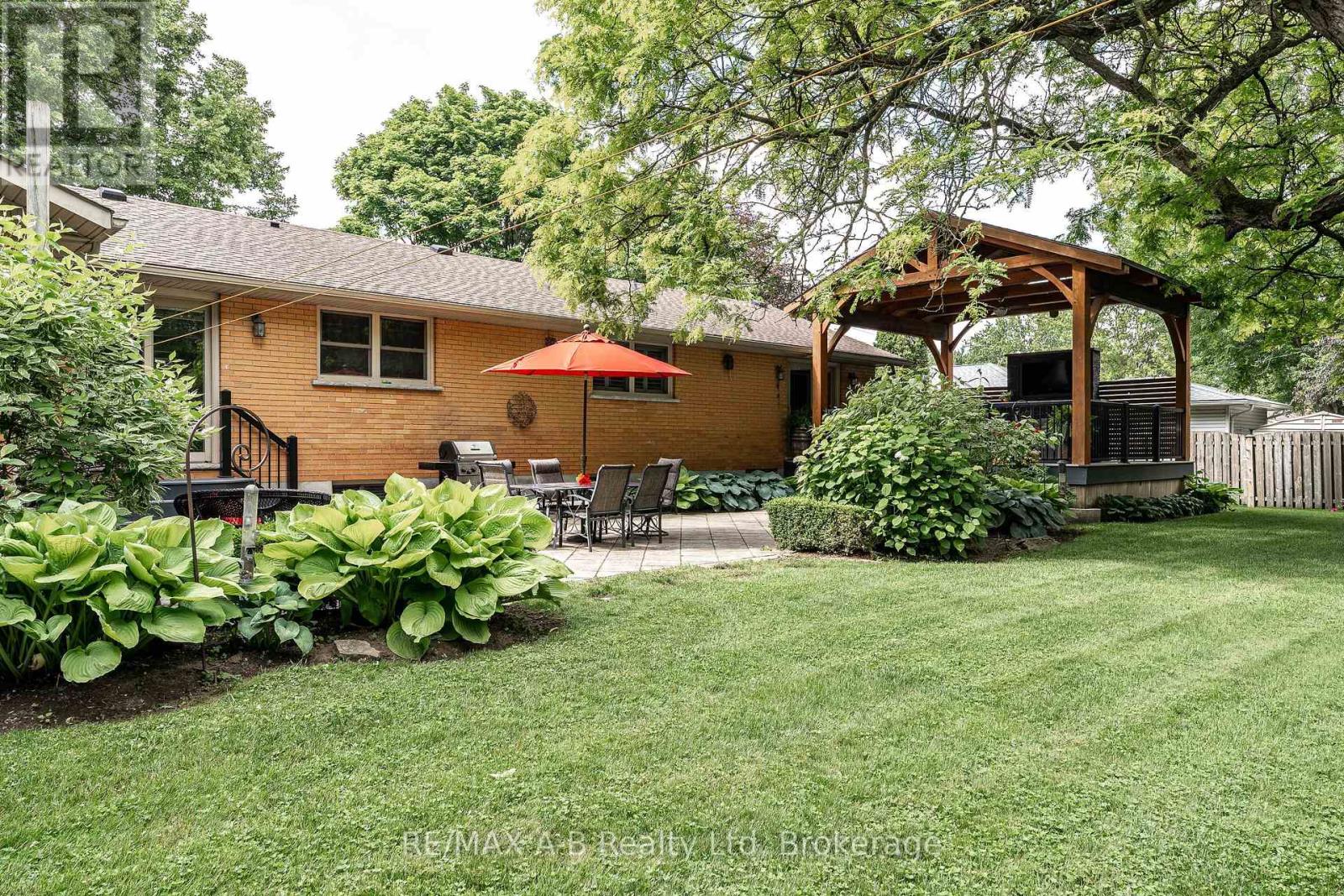 491 ELIZABETH STREET - Image 39