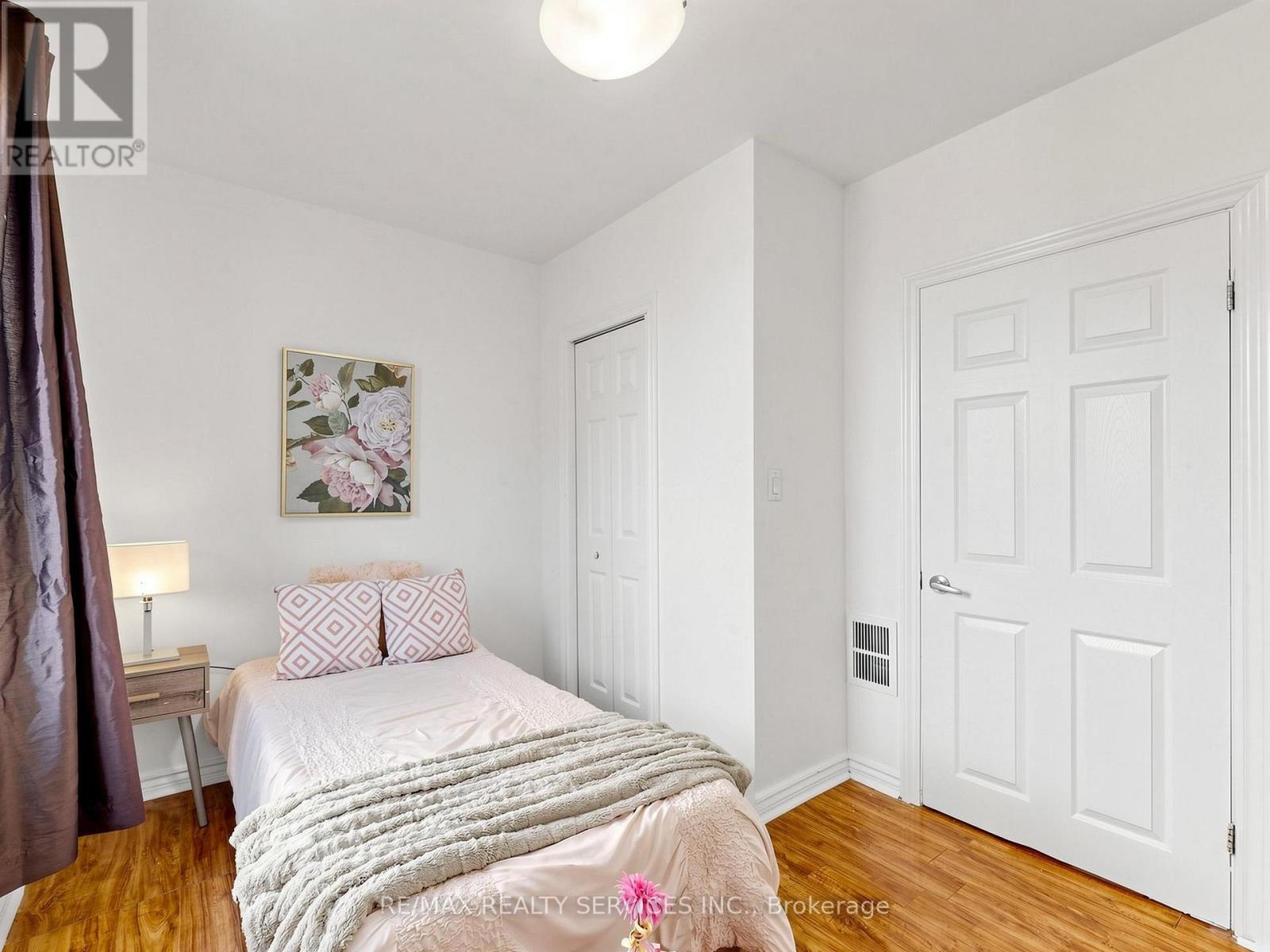102 WOODWARD AVENUE - 19