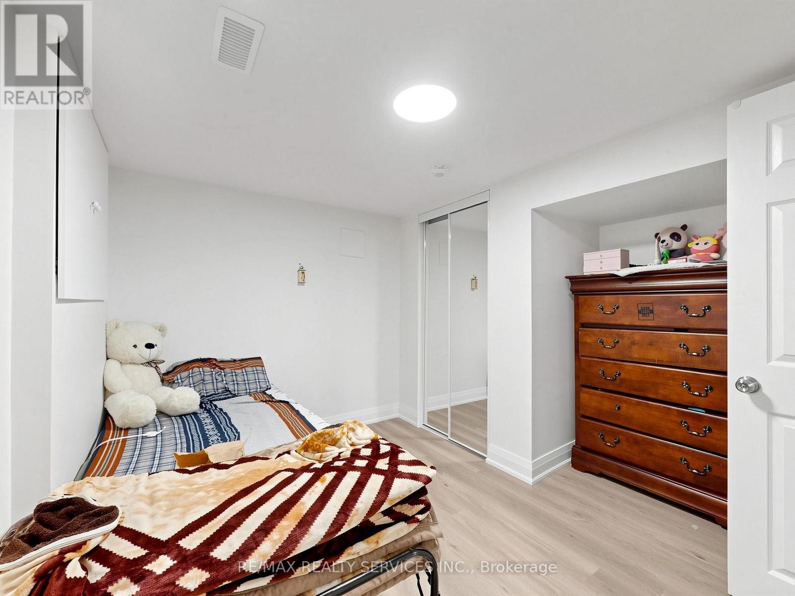 102 WOODWARD AVENUE - 30