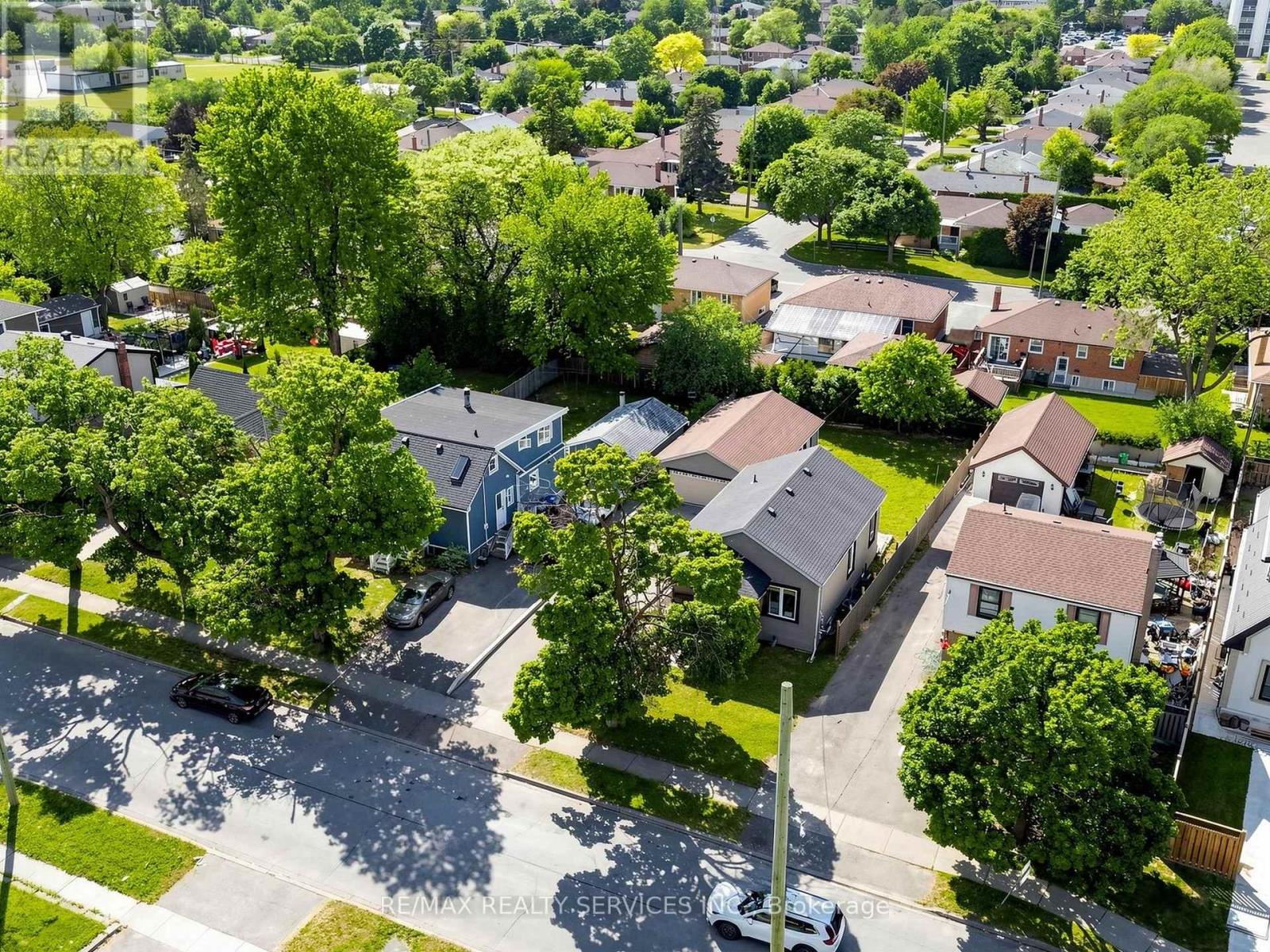102 WOODWARD AVENUE - 41