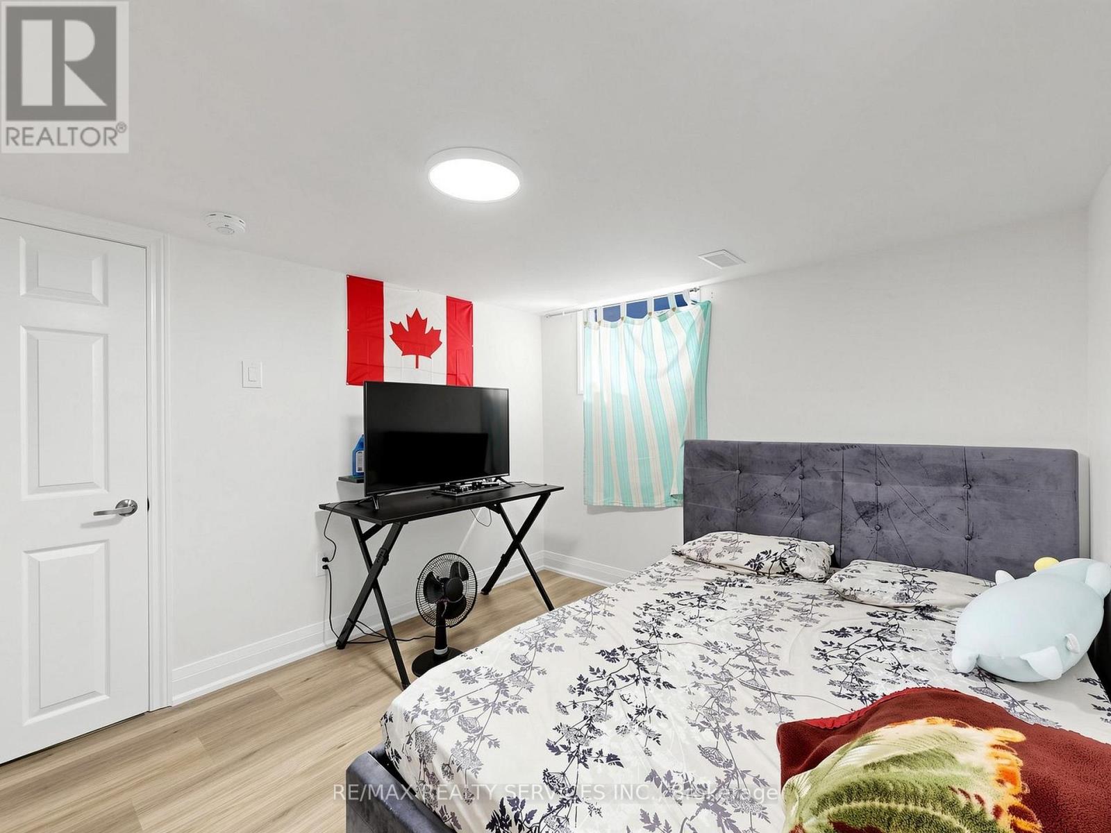 102 WOODWARD AVENUE - 31
