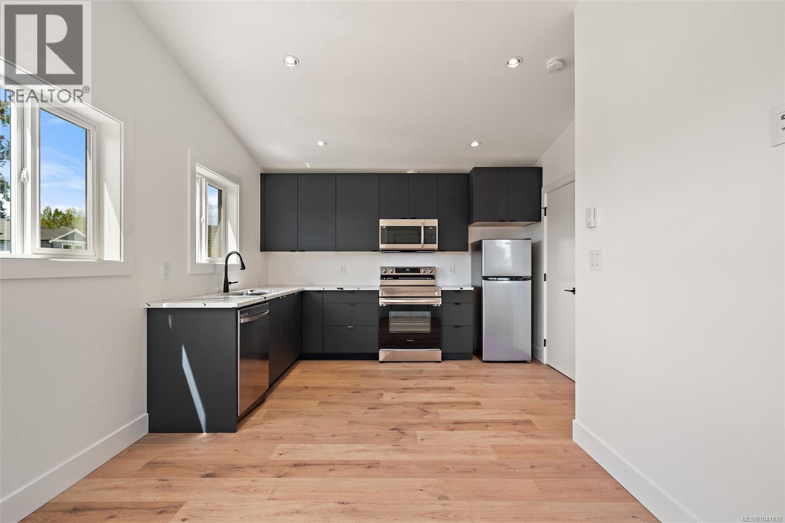 2026 Stone Hearth Lane - 16