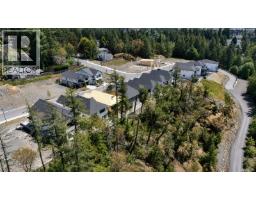 750 Madrona Ridge, Langford, BC V9B6C6 Photo 6