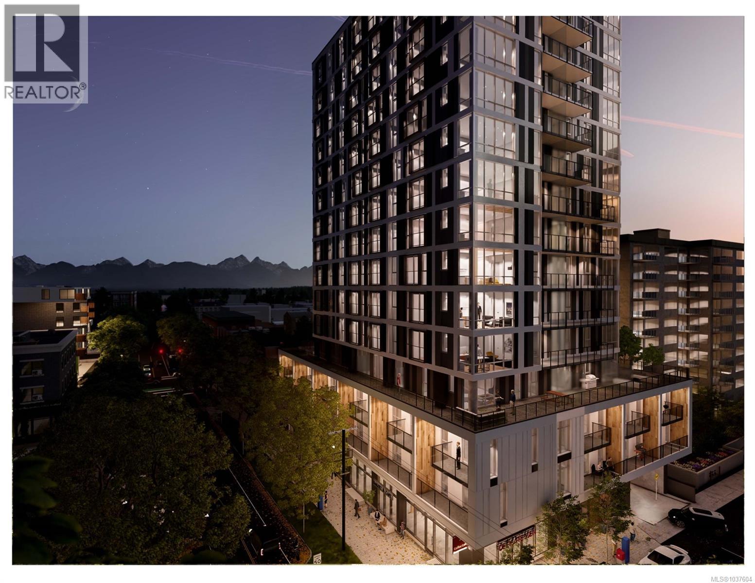 #705 1097 View St - 3