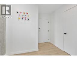 705 1097 View St, Victoria, BC V8V3Z9 Photo 15
