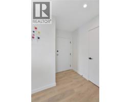 705 1097 View St, Victoria, BC V8V3Z9 Photo 16