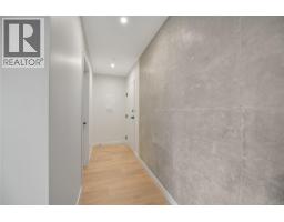 705 1097 View St, Victoria, BC V8V3Z9 Photo 32