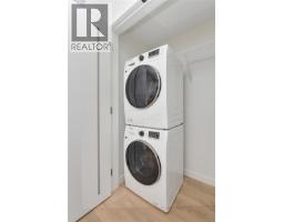 705 1097 View St, Victoria, BC V8V3Z9 Photo 38