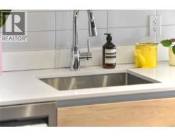 705 1097 View St, Victoria, BC V8V3Z9 Photo 48