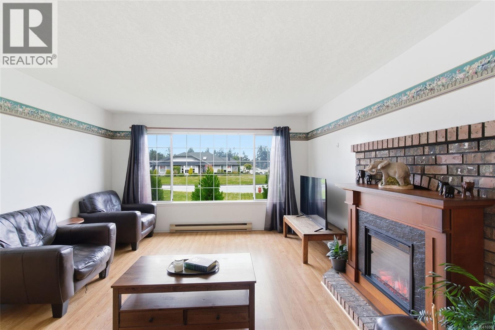 702 Forsyth Ave - 13