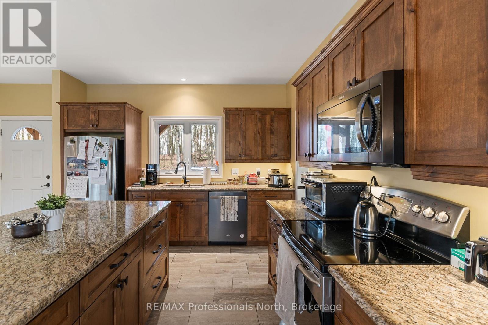 253 RIDGEVIEW ROAD - Image 11