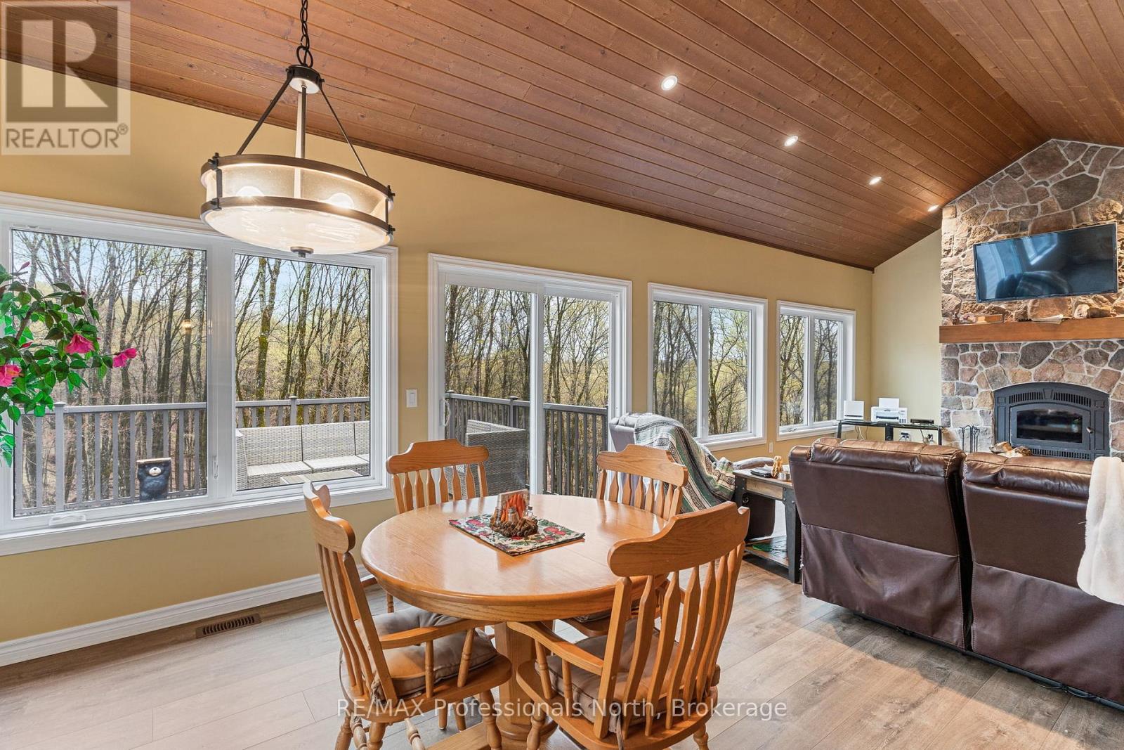 253 RIDGEVIEW ROAD - Image 15