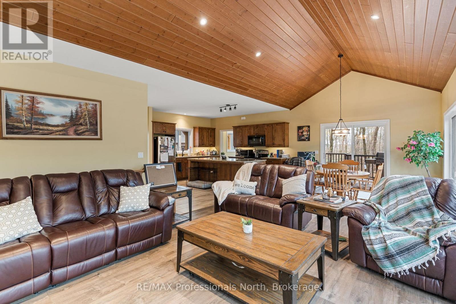 253 RIDGEVIEW ROAD - Image 16
