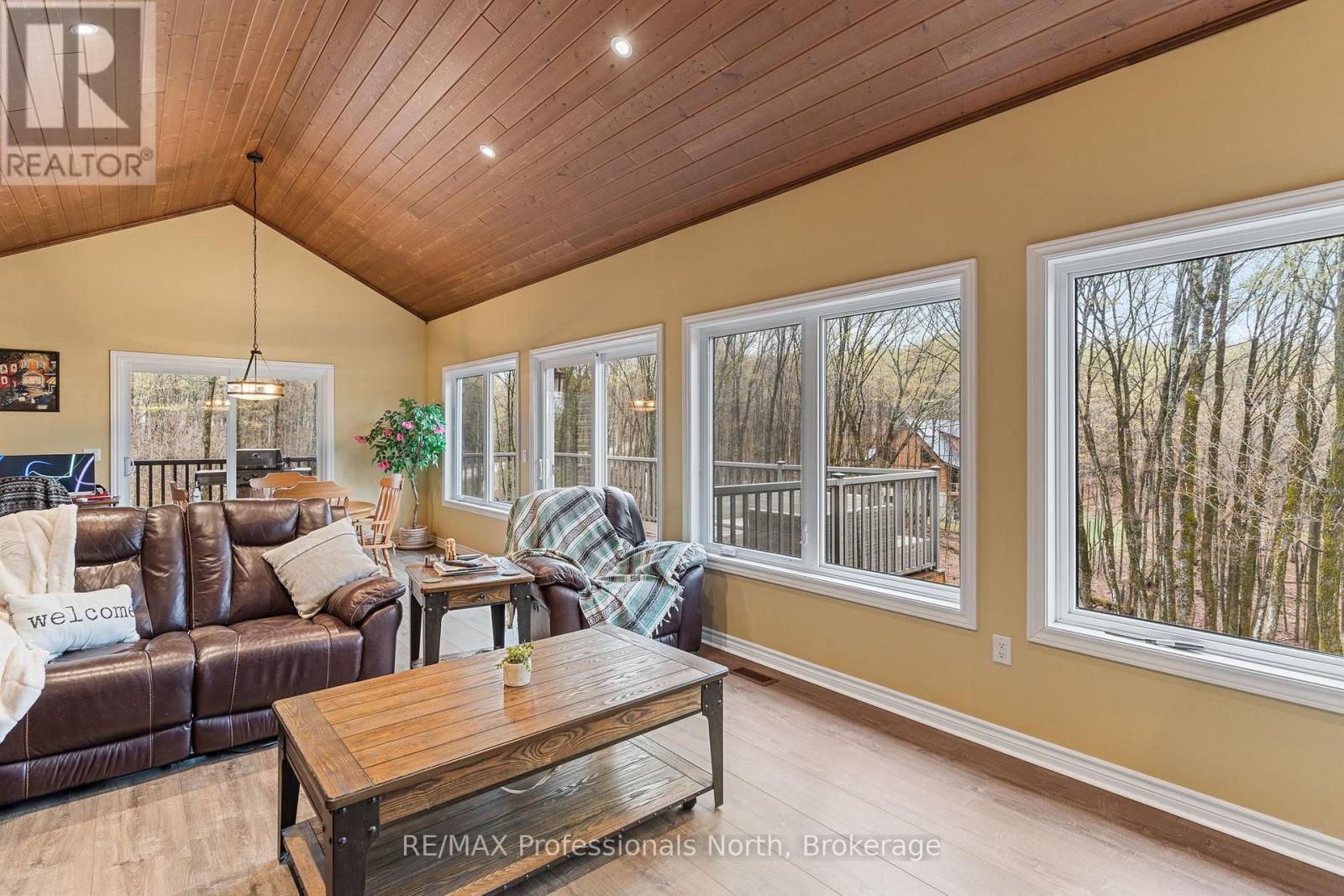 253 RIDGEVIEW ROAD - Image 17