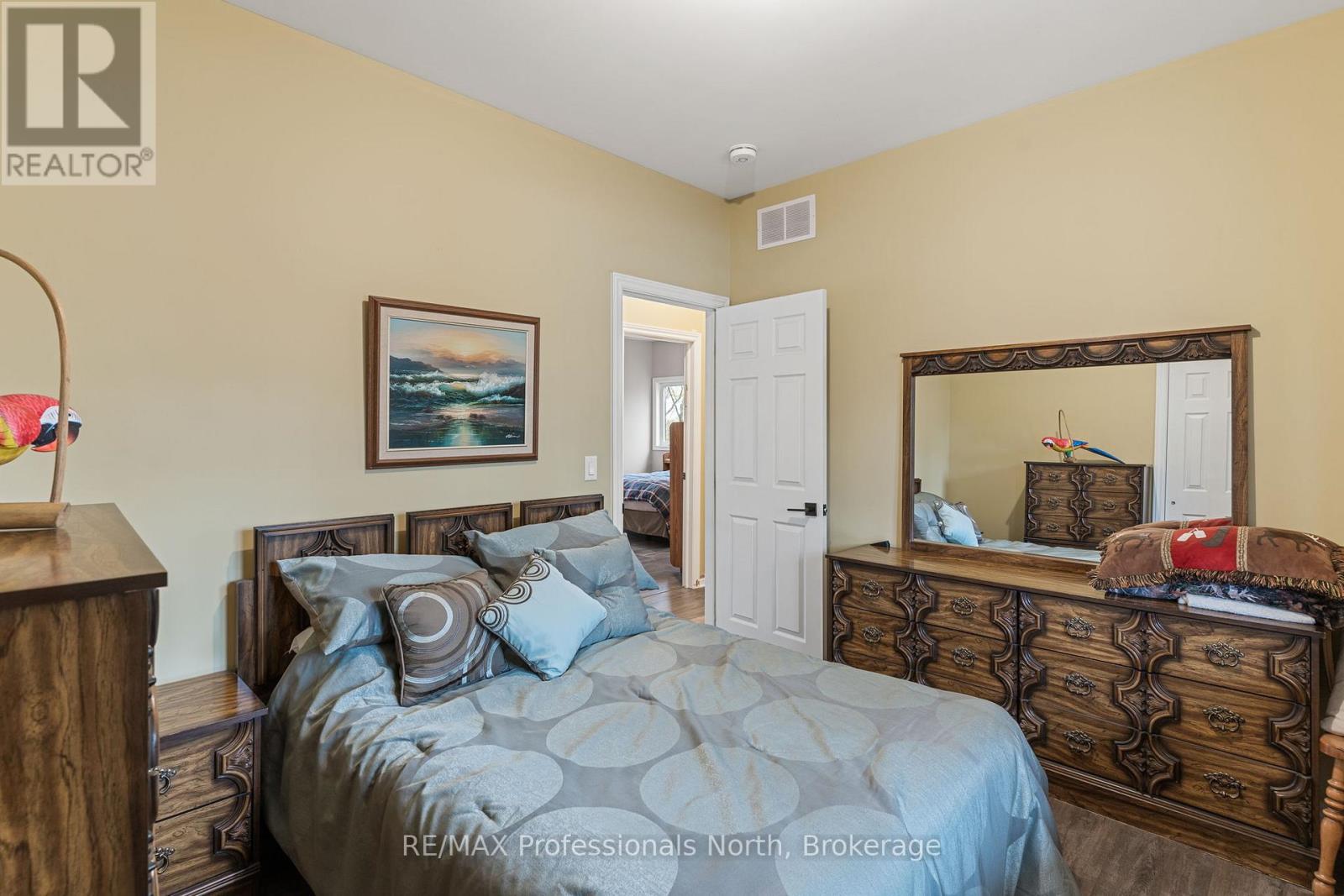 253 RIDGEVIEW ROAD - Image 24