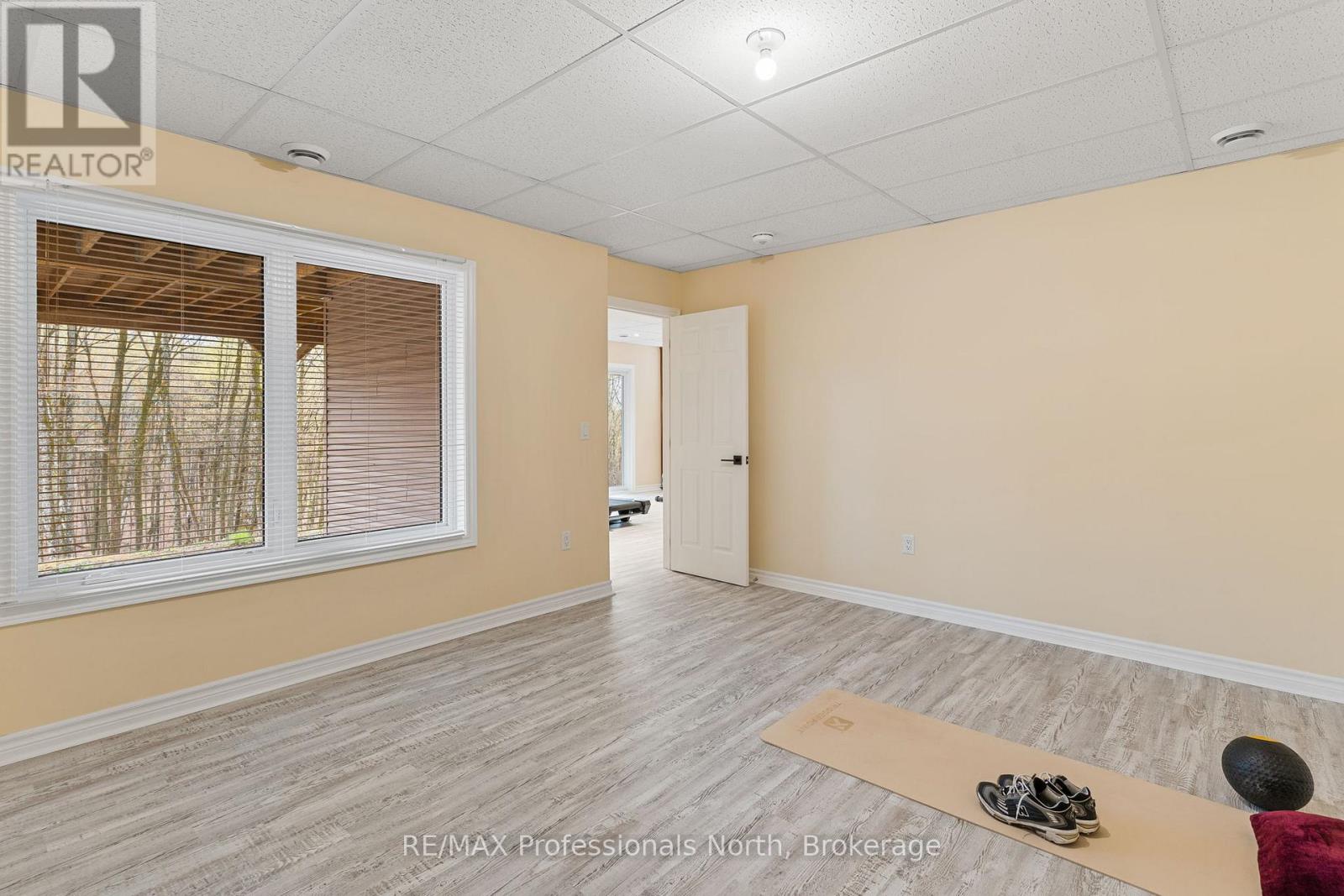 253 RIDGEVIEW ROAD - Image 38